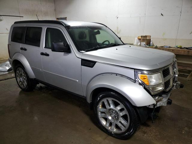 1D4PU2GK1AW141005 - 2010 DODGE NITRO SE SILVER photo 4