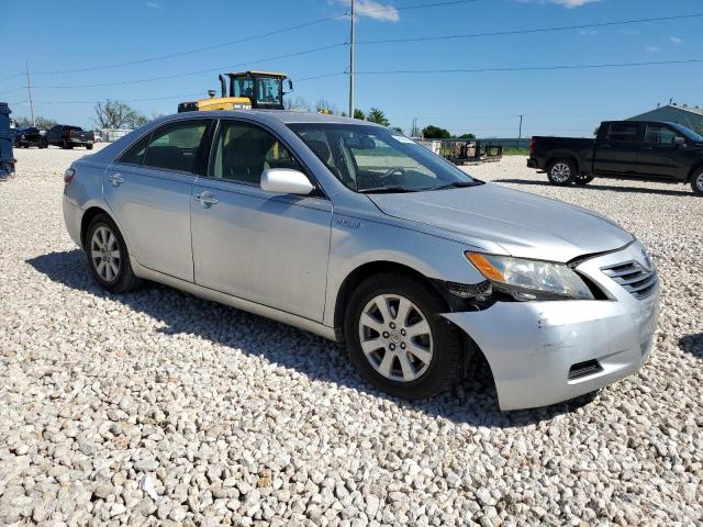 JTNBB46K473041481 - 2007 TOYOTA CAMRY HYBRID SILVER photo 4