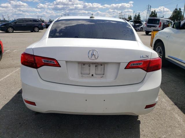 19VDE1F3XDE015007 - 2013 ACURA ILX 20 WHITE photo 6