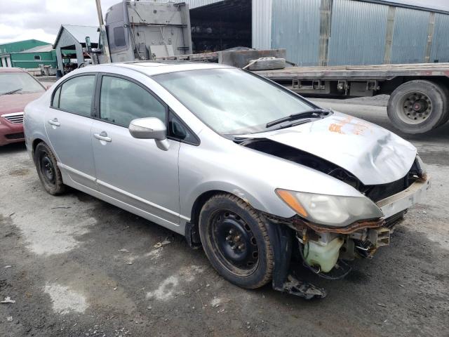 2HHFD56777H201669 - 2007 ACURA CSX PREMIUM NAVIGATION SILVER photo 4