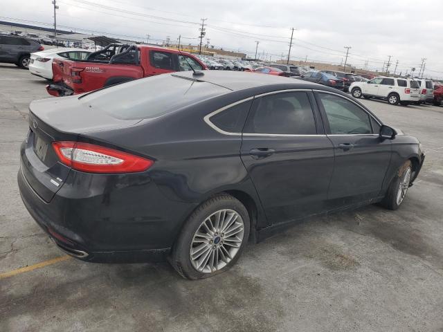 3FA6P0H91FR114984 - 2015 FORD FUSION SE BLACK photo 3