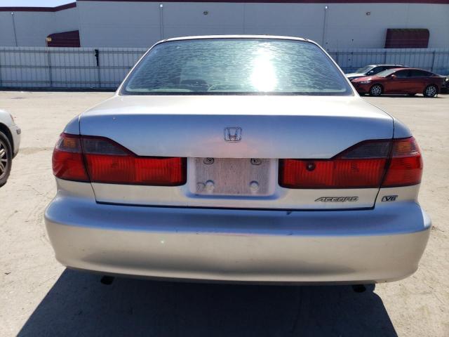 1HGCG1658WA074160 - 1998 HONDA ACCORD EX SILVER photo 6