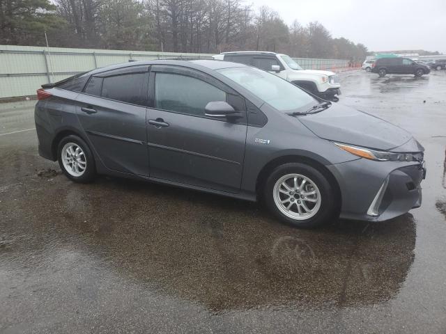 JTDKARFP7L3155551 - 2020 TOYOTA PRIUS PRIM LE GRAY photo 4