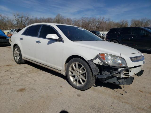 1G1ZE5E1XBF303092 - 2011 CHEVROLET MALIBU LTZ WHITE photo 4
