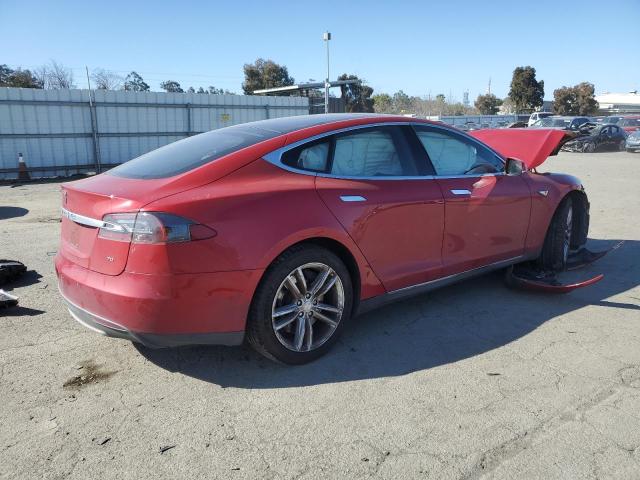 5YJSA1E1XGF127945 - 2016 TESLA MODEL S წითელი ფოტო 3