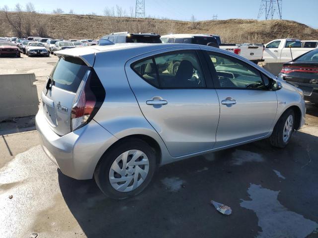 JTDKDTB32G1589160 - 2016 TOYOTA PRIUS C SILVER photo 3