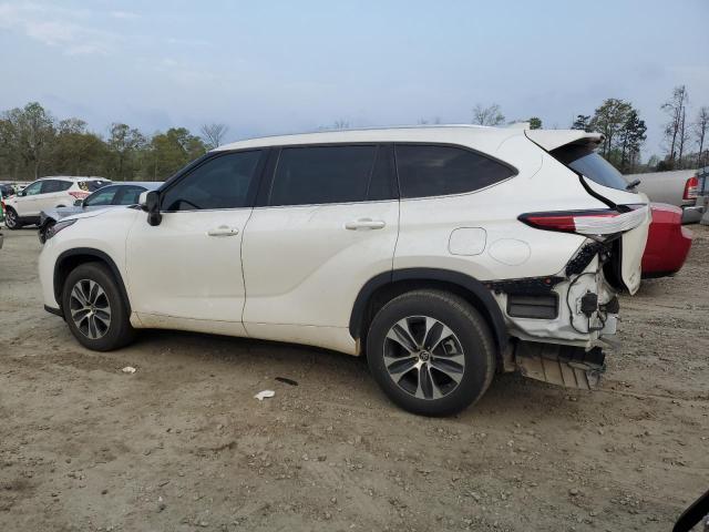 5TDGZRAH4MS042865 - 2021 TOYOTA HIGHLANDER XLE WHITE photo 2