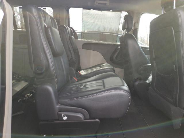 2C4RC1CG3CR156363 - 2012 CHRYSLER TOWN & COU TOURING L SILVER photo 11