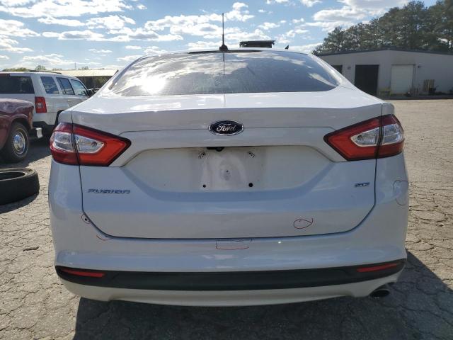 3FA6P0H79GR216713 - 2016 FORD FUSION SE WHITE photo 6