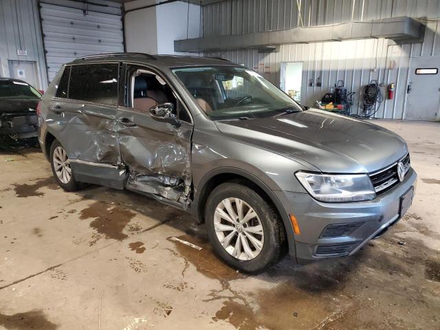 3VV2B7AX7JM151151 - 2018 VOLKSWAGEN TIGUAN SE GRAY photo 4