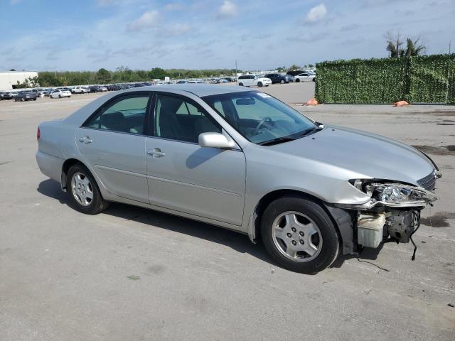 4T1BF32K63U557981 - 2003 TOYOTA CAMRY LE SILVER photo 4
