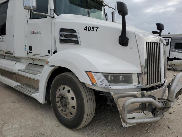 5KJJBHD59GLHF4057 - 2016 WESTERN STAR/AUTO CAR 5700 XE WHITE photo 9