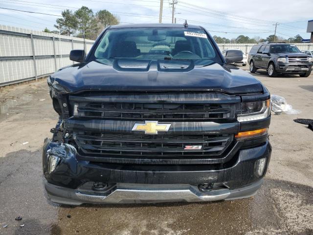 3GCUKRECXJG178045 - 2018 CHEVROLET SILVERADO K1500 LT 黑色 照片 5