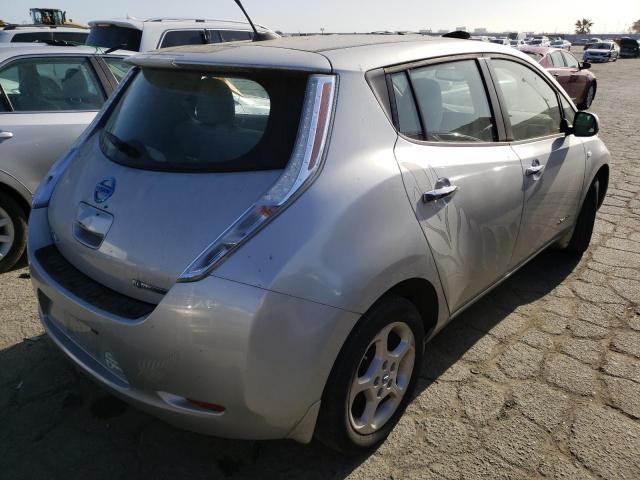 JN1AZ0CP8BT006555 - 2011 NISSAN LEAF SV SILVER photo 4