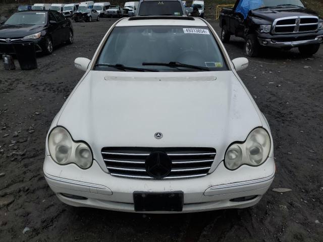 WDBRF61J92F288325 - 2002 MERCEDES-BENZ C 240 WHITE photo 5