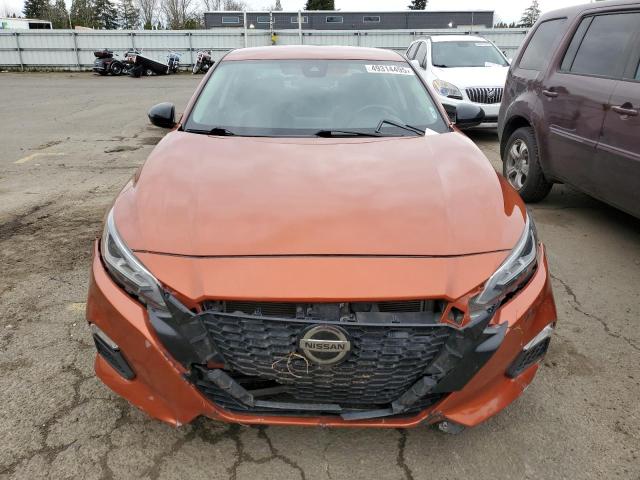 1N4BL4CV2NN349563 - 2022 NISSAN ALTIMA SR ORANGE photo 5