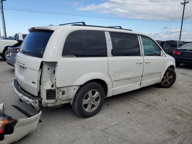 2D4RN3DG6BR678197 - 2011 DODGE GRAND CARA MAINSTREET WHITE photo 3