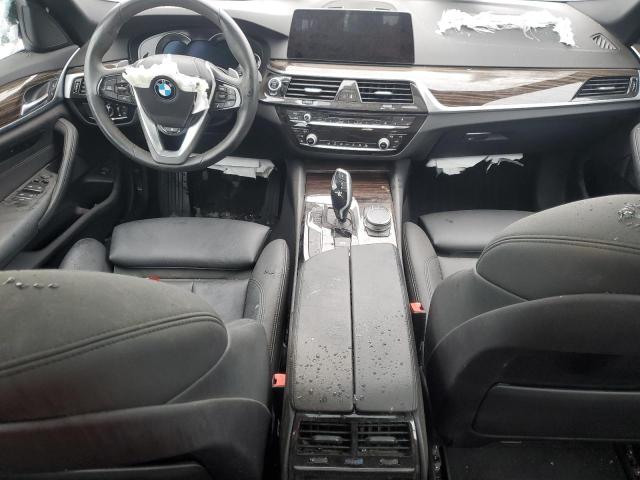 WBAJA7C50KG912328 - 2019 BMW 530 XI WHITE photo 8