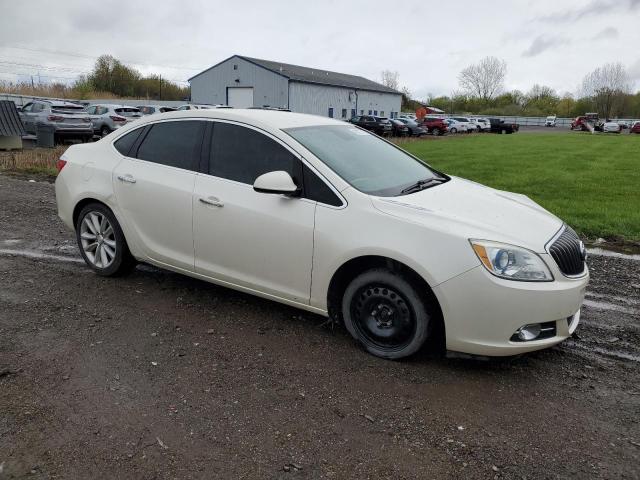 1G4PR5SK5D4102338 - 2013 BUICK VERANO CONVENIENCE WHITE photo 4