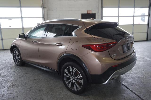 SJKCH5CR6HA023217 - 2017 INFINITI QX30 BASE PINK photo 4