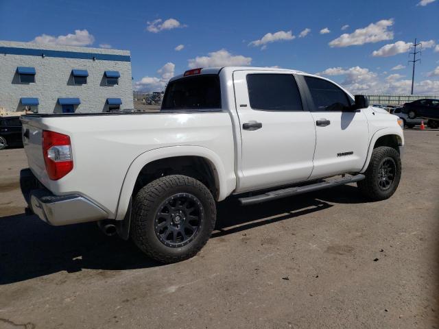 5TFEM5F19HX117165 - 2017 TOYOTA TUNDRA CREWMAX SR5 WHITE photo 3