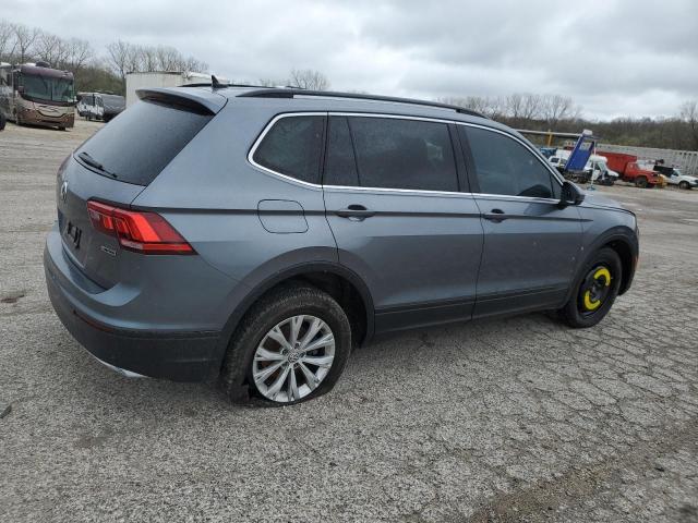 3VV2B7AXXKM051126 - 2019 VOLKSWAGEN TIGUAN SE GRAY photo 3