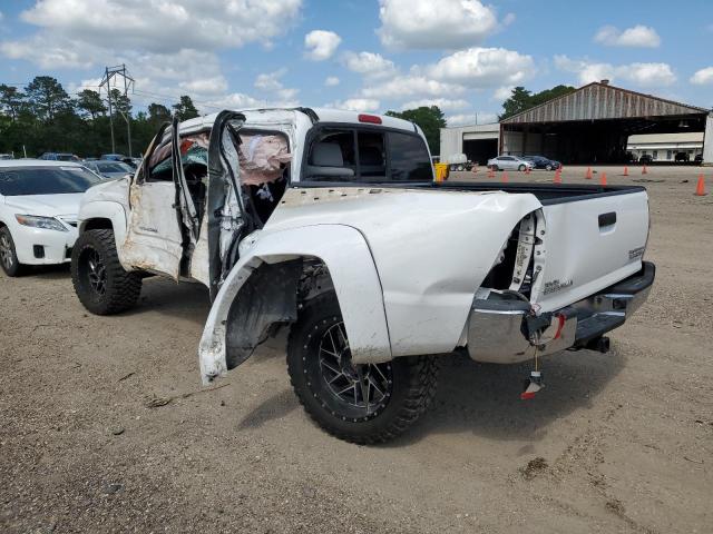 5TEJU4GN6AZ682689 - 2010 TOYOTA TACOMA DOUBLE CAB PRERUNNER WHITE photo 2