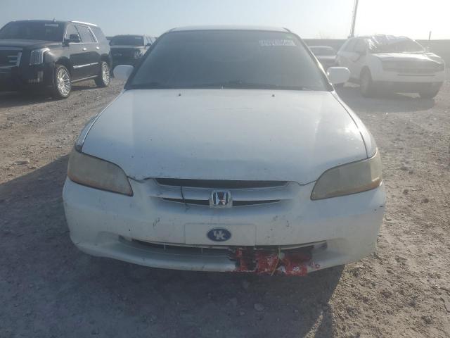 1HGCG5643WA236131 - 1998 HONDA ACCORD LX WHITE photo 5