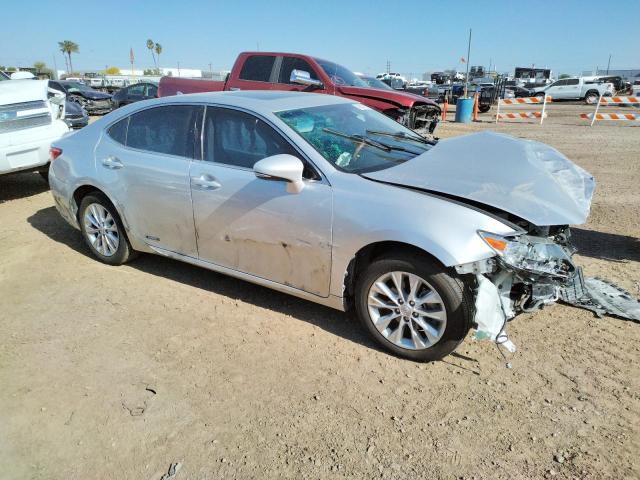 JTHBW1GG1E2043370 - 2014 LEXUS ES 300H SILVER photo 4