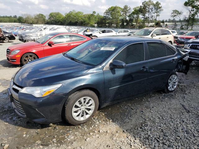 4T1BF1FKXHU316169 - 2017 TOYOTA CAMRY LE BLUE photo 1