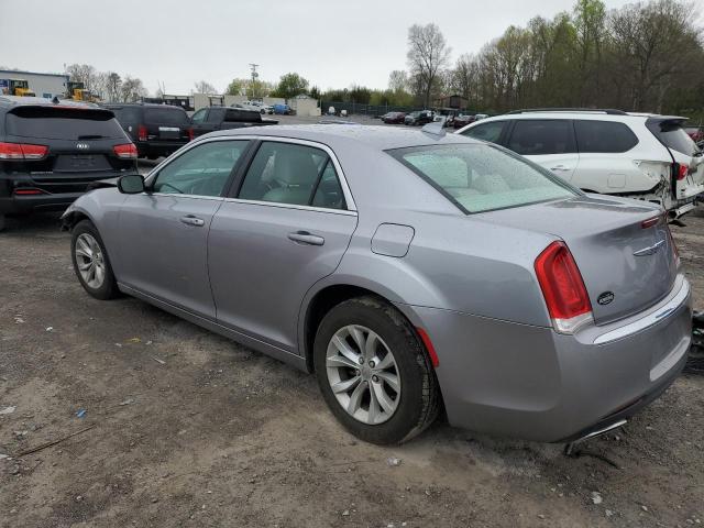 2C3CCAAG5FH893832 - 2015 CHRYSLER 300 LIMITED SILVER photo 2