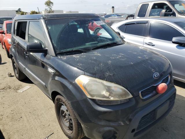 KNDJT2A56D7752008 - 2013 KIA SOUL BLACK photo 4