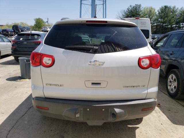 1GNEV13D99S102157 - 2009 CHEVROLET TRAVERSE LS SILVER photo 6