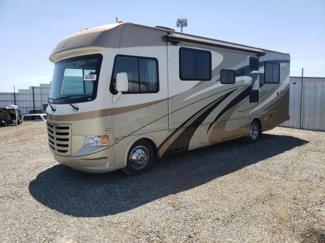 1F64F5DY4C0A03164 - 2012 THOR MOTOR HOME TWO TONE photo 2