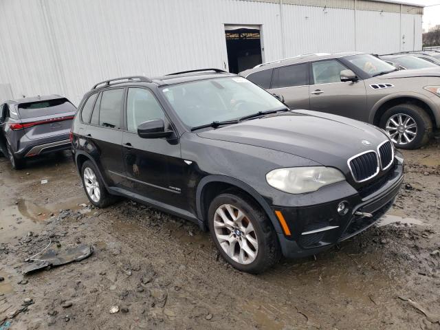 5UXZV4C54CL746394 - 2012 BMW X5 XDRIVE35I BLACK photo 4