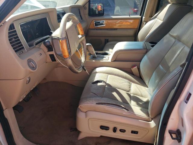 5LMFU28567LJ24897 - 2007 LINCOLN NAVIGATOR WHITE photo 7