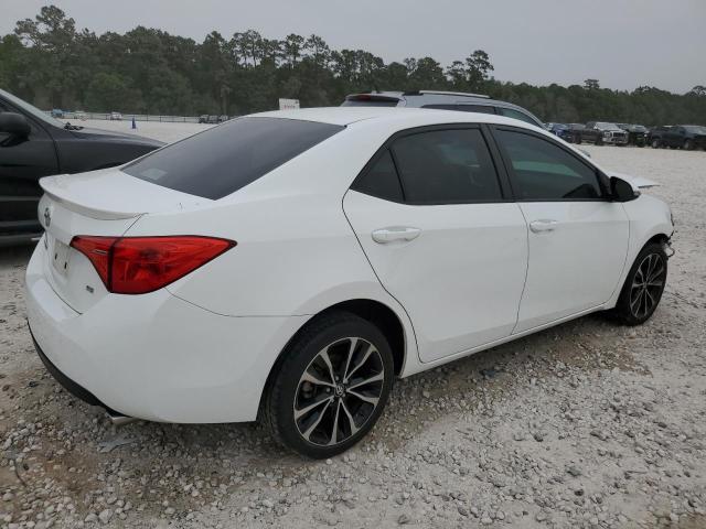 5YFBURHE0KP899548 - 2019 TOYOTA COROLLA L WHITE photo 3