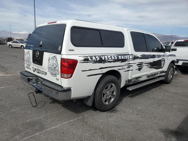 1N6AA0EDXBN306073 - 2011 NISSAN TITAN S 白色 照片 3