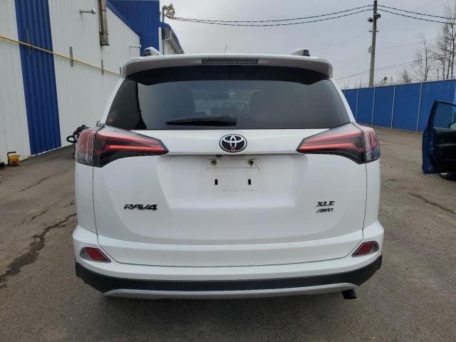 2T3RFREV7GW425221 - 2016 TOYOTA RAV4 XLE WHITE photo 6