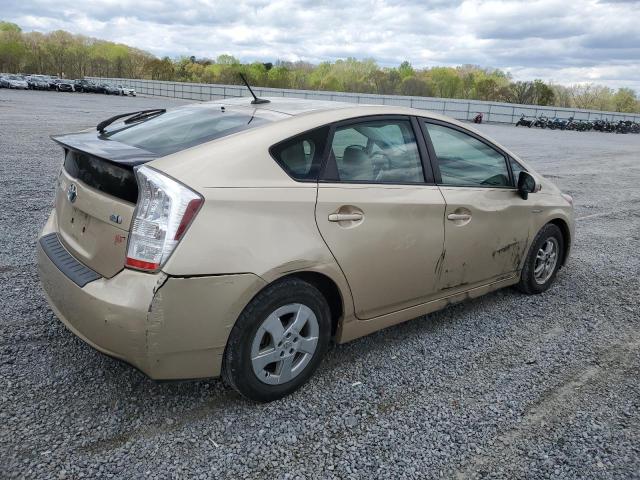 JTDKN3DUXB1450907 - 2011 TOYOTA PRIUS GOLD photo 3