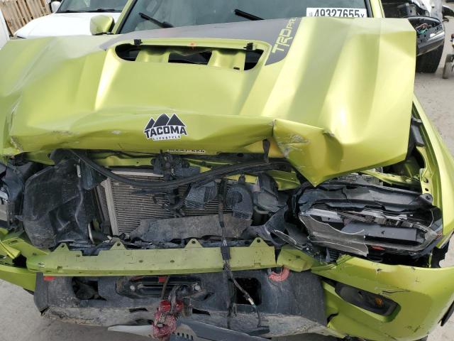 3TYCZ5AN2NT102273 - 2022 TOYOTA TACOMA DOUBLE CAB GREEN photo 11