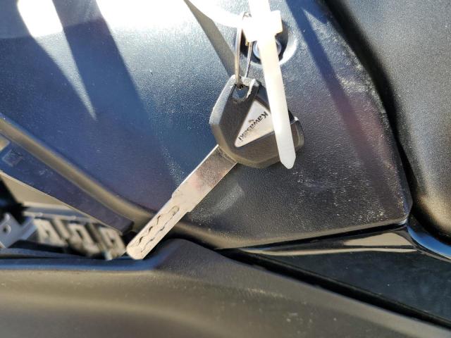 ML5EXER16RDAC1525 - 2024 KAWASAKI EX650 R BLACK photo 8