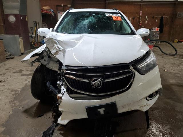 KL4CJASB1KB786200 - 2019 BUICK ENCORE PREFERRED WHITE photo 5