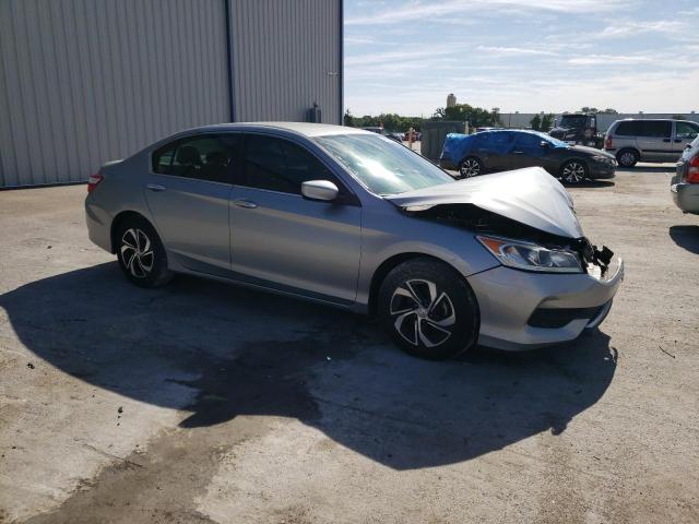 1HGCR2F38HA183526 - 2017 HONDA ACCORD LX SILVER photo 4