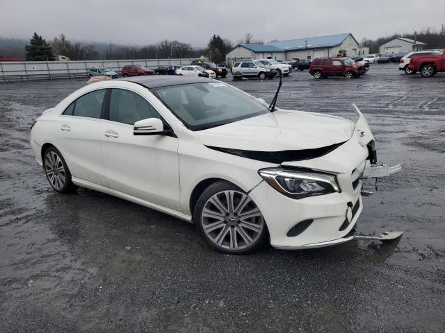 WDDSJ4GB5JN543939 - 2018 MERCEDES-BENZ CLA 250 4MATIC WHITE photo 4