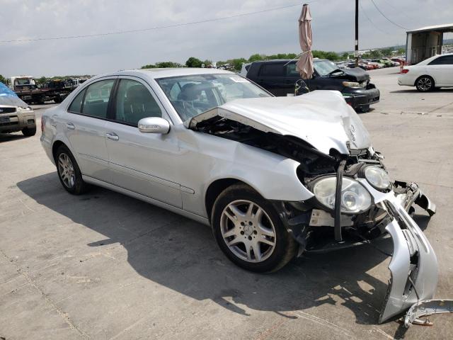 WDBUF56J46A939134 - 2006 MERCEDES-BENZ E 350 SILVER photo 4