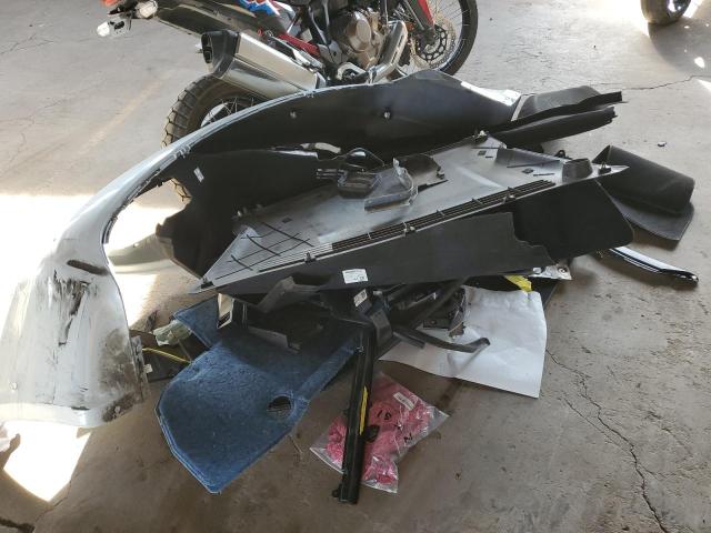 5YJSA1E45KF330633 - 2019 TESLA MODEL S WHITE photo 12