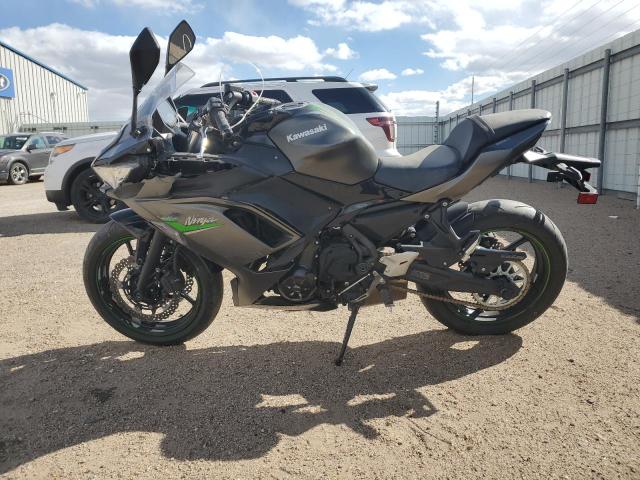 ML5EXER12RDAC1537 - 2024 KAWASAKI EX650 R BLACK photo 3