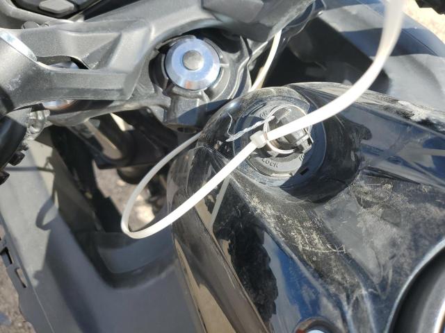 ML5EXER12RDAC1537 - 2024 KAWASAKI EX650 R BLACK photo 8