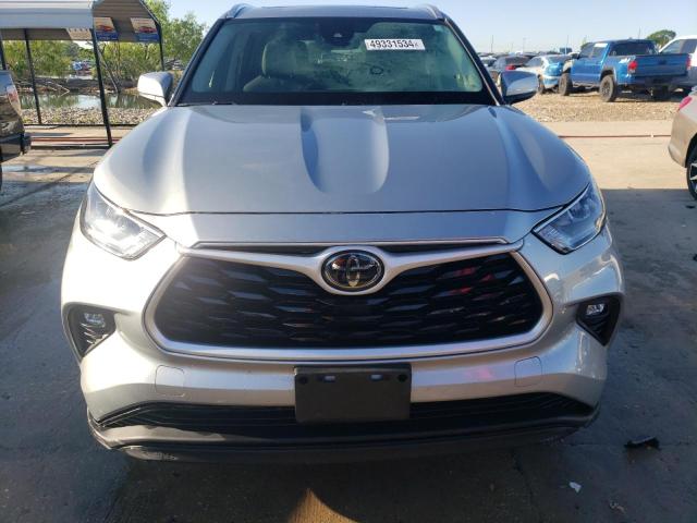 5TDGZRAH3LS504749 - 2020 TOYOTA HIGHLANDER XLE ვერცხლისფერი ფოტო 5